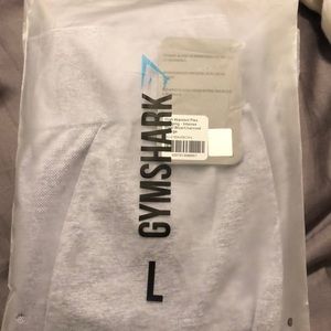 UNOPENED NWT GYMSHARK!